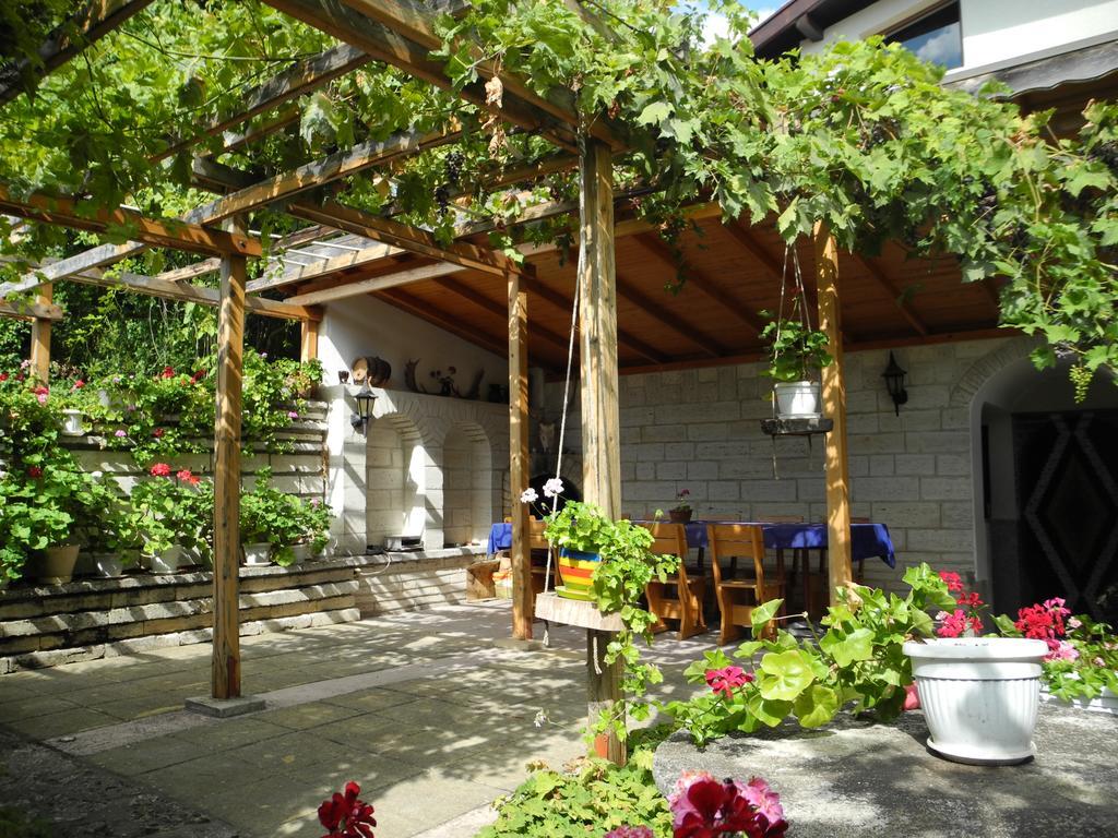 Retro - 19Th Century Guest House Balchik Exterior foto